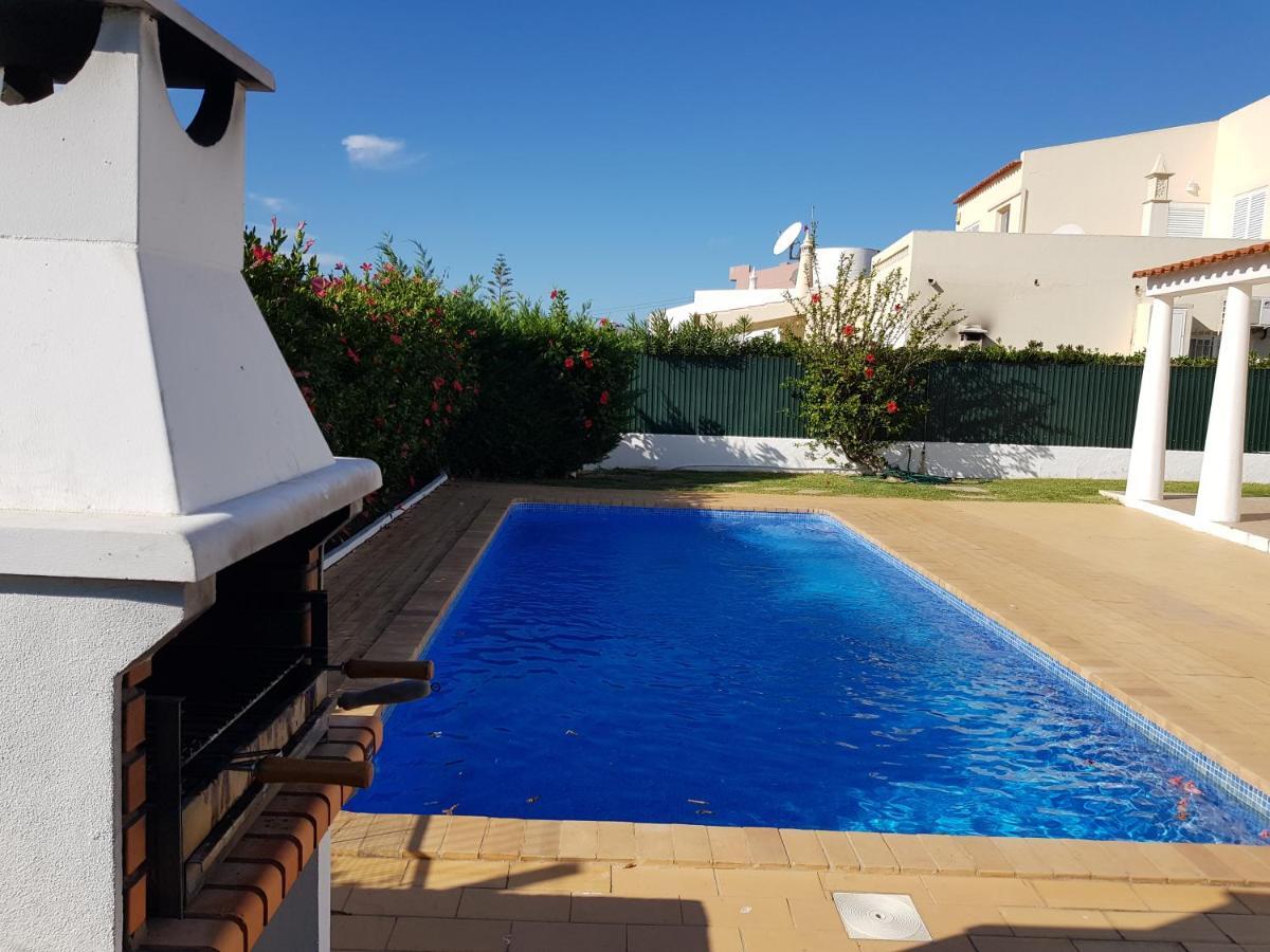 Villa 300M From Beach - By Algarkasa Albufeira Exterior foto
